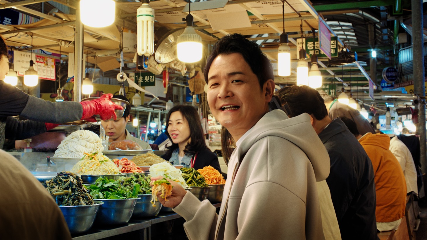 レイクの新テレビCM「韓国」編より。