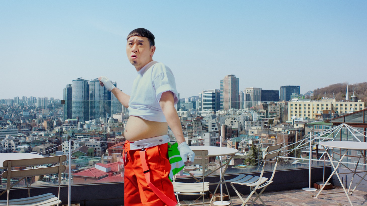 レイクの新テレビCM「韓国」編より。
