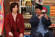 左から、ぱーてぃちゃん・すがちゃん最高No.1、岡野陽一。(c)フジテレビ