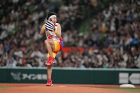 振りかぶるサンシャイン池崎。(c)SEIBU Lions