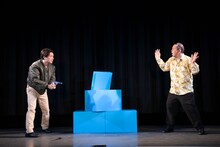 サルゴリラ単独ライブ「カレー＆ラーメン2」の様子。（写真提供：吉本興業）