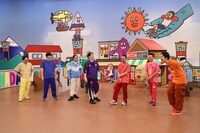 「火曜は全力！華大さんと千鳥くん」のワンシーン。(c)関西テレビ