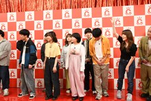 「コロチキ西野さんの最年少優勝を塗り替えたい」と気合を入れるダウ90000吉原（右から2人目）。