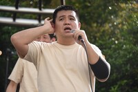 アンコールを求めるジェラードン・アタック西本。