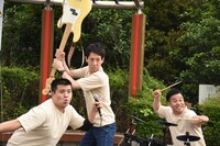 左からジェラードン・アタック西本、囲碁将棋・根建、すゑひろがりず南條。