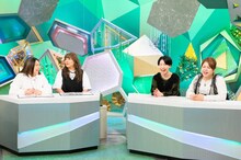 「やすとものいたって真剣です」にスタジオ出演する（左から）海原やすよ ともこ、天才ピアニスト。(c)ABCテレビ