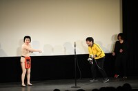 「男かな？女かな？」のネタの衣装をランジャタイ国崎に奪い取られるあぁ～しらき。