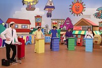 「火曜は全力！華大さんと千鳥くん」のワンシーン。(c)関西テレビ