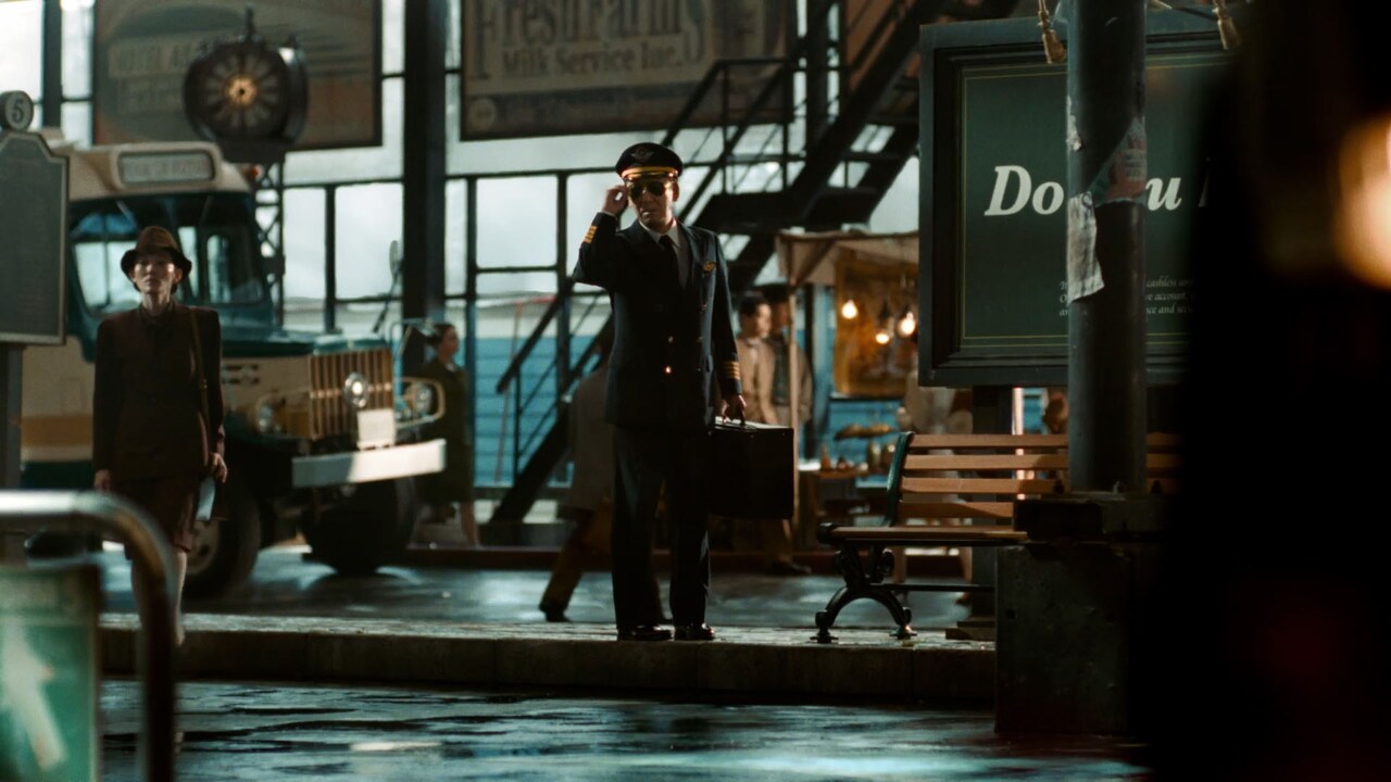 Oliveの新CM「クレカ積立ちゃっかりオリバー」編のワンシーン。