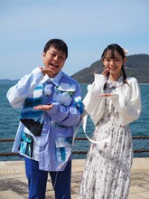 左から、NON STYLE井上、湯淺凜子。(c)RSK