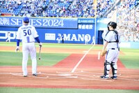 セレモニアルピッチの様子。