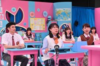 教室の様子。(c)フジテレビ