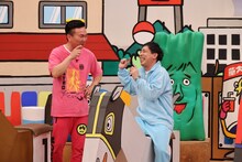 左からかまいたち山内、さらば青春の光・森田。(c)関西テレビ