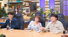 手前左から、横山だいすけ、矢口真里、ライス関町と、井上梨名（後方）。(c)ABCテレビ