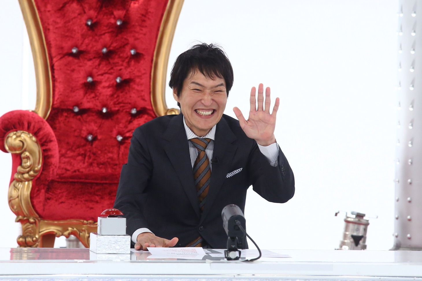 千原ジュニア (c)関西テレビ