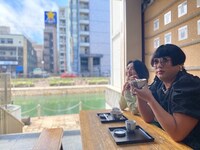 左から徳永玲子、YOKO FUCHIGAMI。