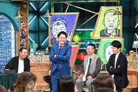 左から千鳥、かまいたち。(c)日本テレビ