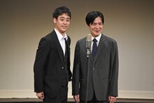 エキシビションコーナーでネタを披露するラパルフェ。