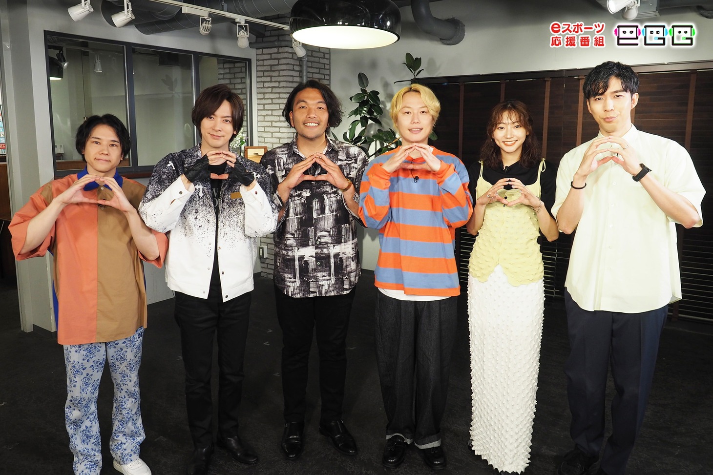 「eGG」の出演者たち。(c)日本テレビ