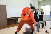 「華大さんと千鳥くん 夏の金沢ロケ2時間SP」のワンシーン。(c)関西テレビ