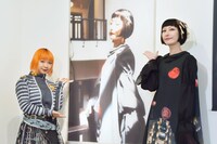 朝藤りむ氏と鳥居みゆき。