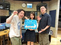 ガクテンソクとみぃ（中央）。