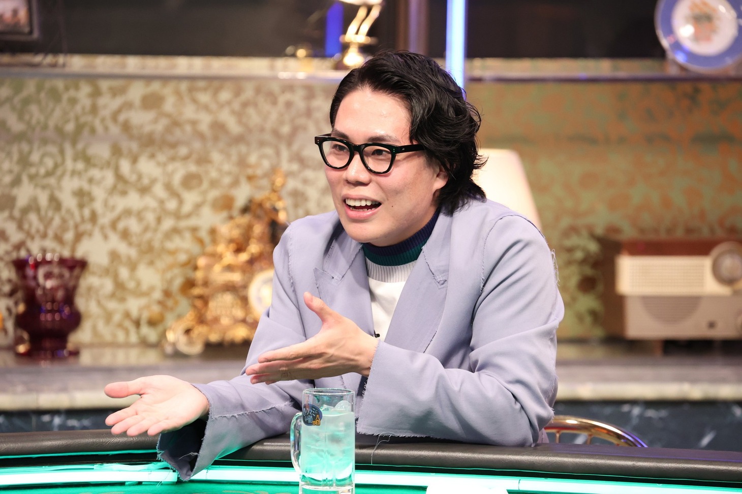 令和ロマンくるま (c)フジテレビ