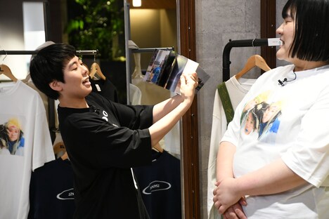 ミニ写真集「can i」。「我々初、全ページ大雨写真集になっています。信じられないくらい雨です。体調も崩しました」とのこと。