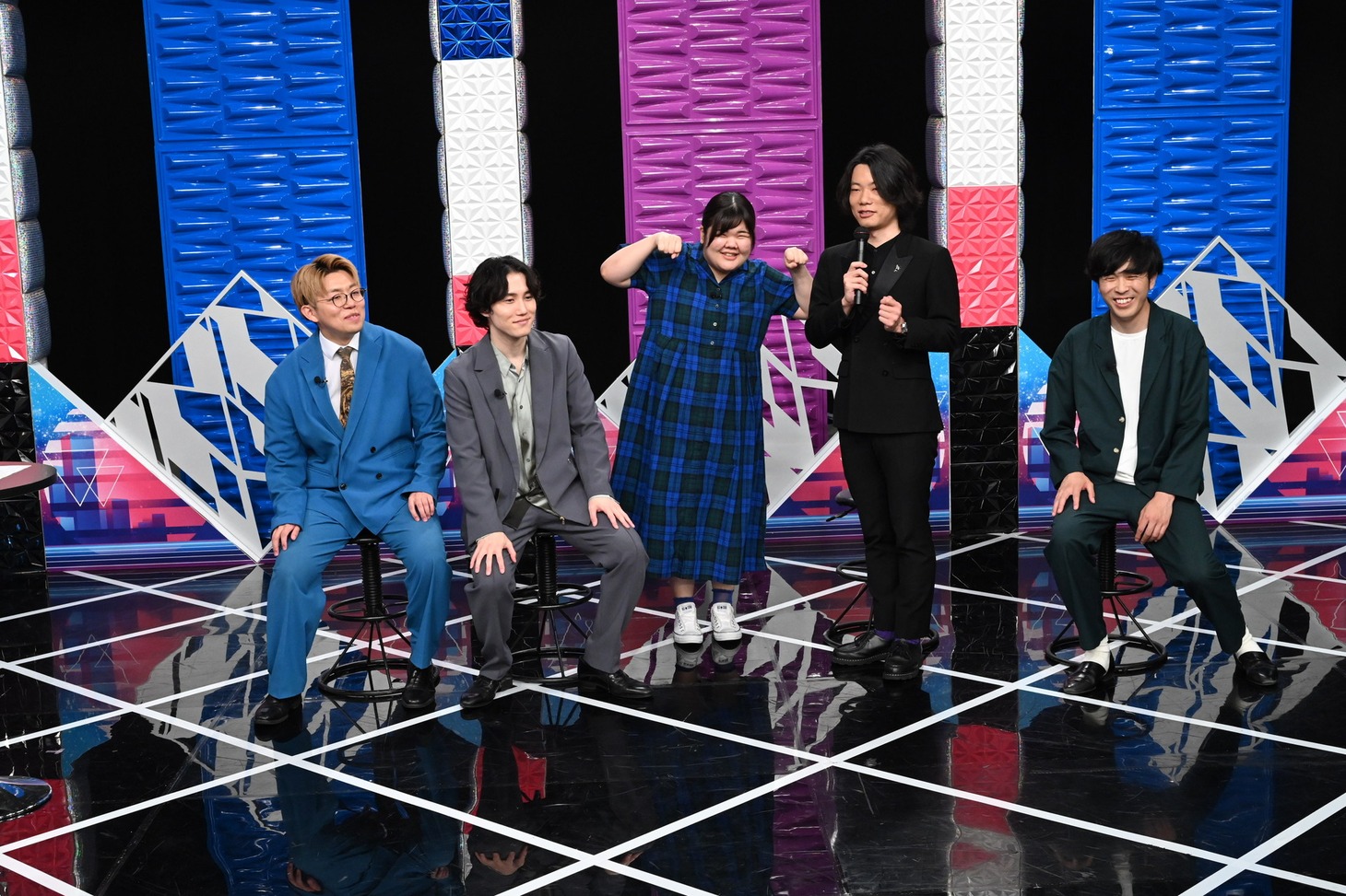 「ナイチン街レトロ」のワンシーン。(c)テレビ朝日