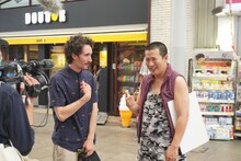 「全力投球！コットン100％」のロケに臨むコットンきょん。