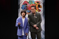 「第45回ABCお笑いグランプリ」準決勝に登場したエバース。(c)ABCテレビ