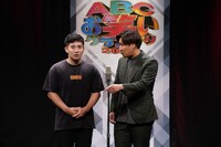 「第45回ABCお笑いグランプリ」準決勝に登場した、ぐろう。(c)ABCテレビ