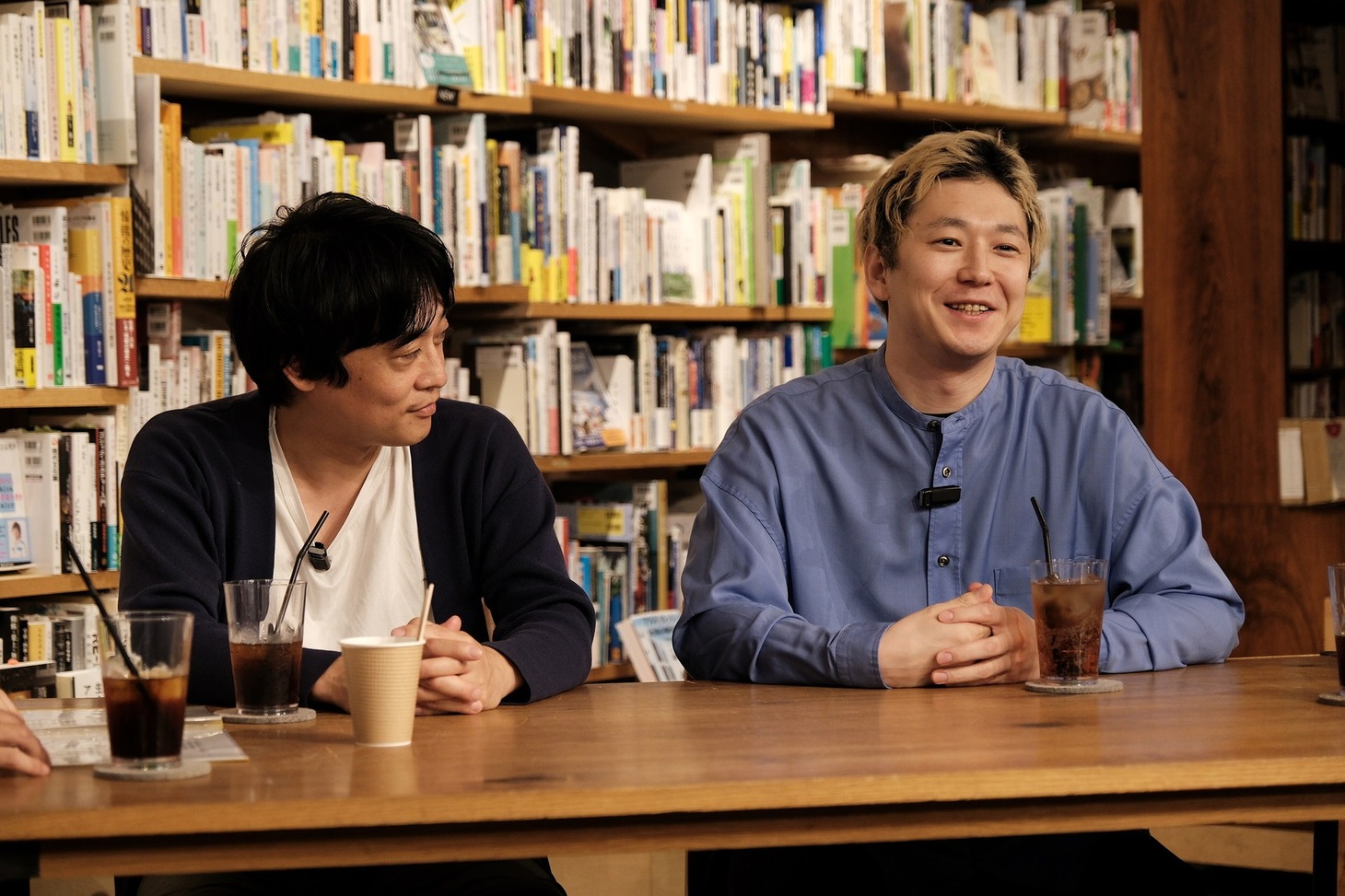 左からフルーツポンチ村上、ダイヤモンド小野。