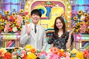左から麒麟・川島、佐々木希。(c)日本テレビ