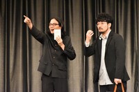 キャプテンバイソン（写真提供：吉本興業）