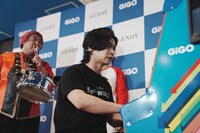 ゲームプレイ中の野田クリスタル。