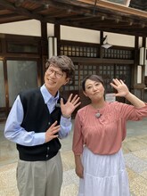 左からモグライダー芝、友近。(c)日本テレビ