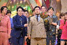 「第45回ABCお笑いグランプリ2024」で優勝した令和ロマン。(c)ABCテレビ