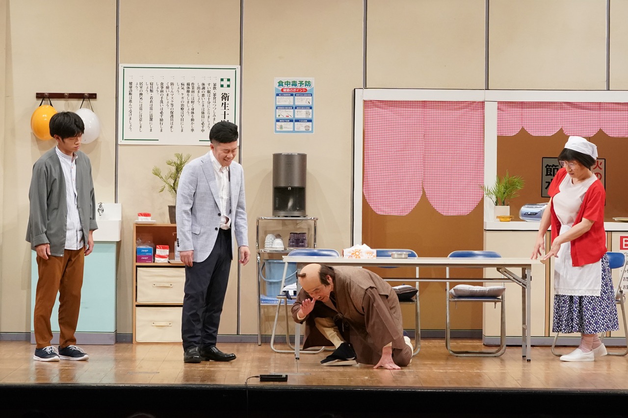 「吉本新喜劇65周年記念ツアー」初日公演の様子。