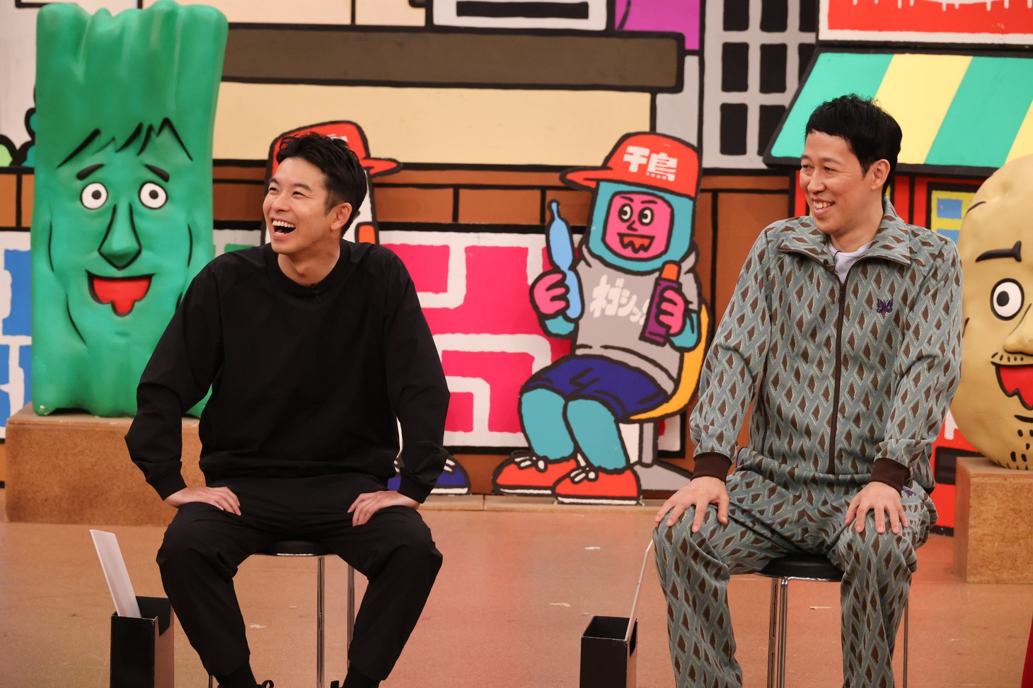 左から仲野太賀、小籔千豊。(c)関西テレビ