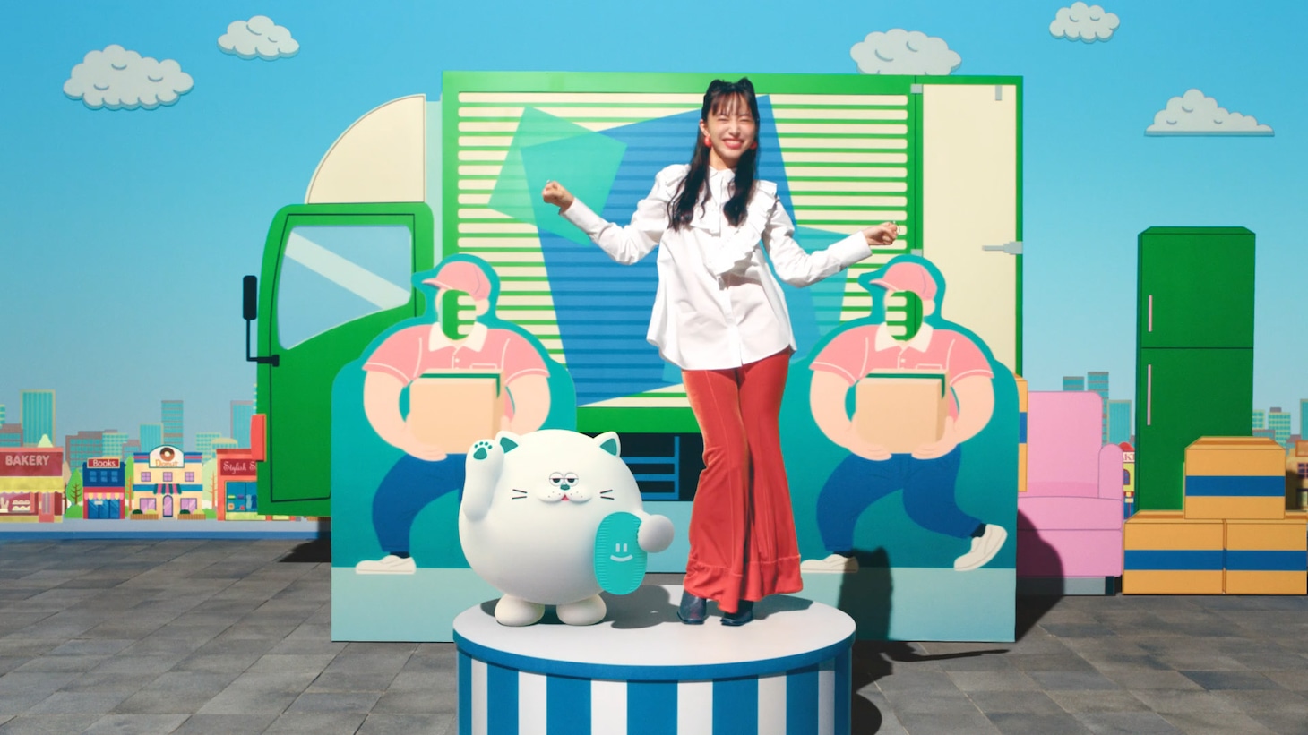 シェアフルのCM「おいでよ！シェアフル！」編より。