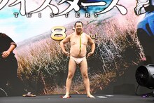 とにかく明るい安村（写真提供：アンリミテッド）