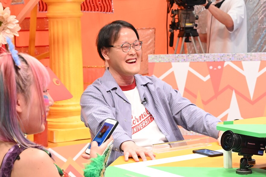 アインシュタイン稲田「ロロロロ」登場、衝撃画像に一同騒然「JOKERみたい」