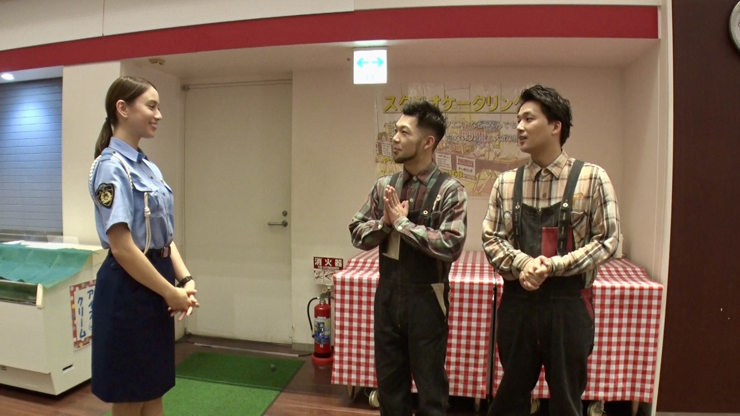 生ファラオと滝沢カレン。(c)フジテレビ
