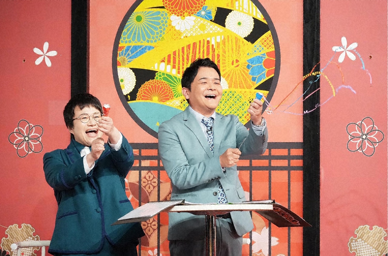ハリセンボン春菜（左）、千鳥ノブ（右）。