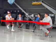 アルコ＆ピースとマヂカルラブリー。(c)テレビ東京