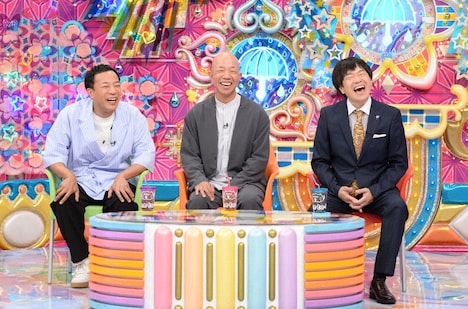 左から、ナイツ塙、バイきんぐ小峠、蛍原徹。(c)テレビ朝日