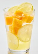 「フローズンマンゴー シークワーサーレモネードソーダ」