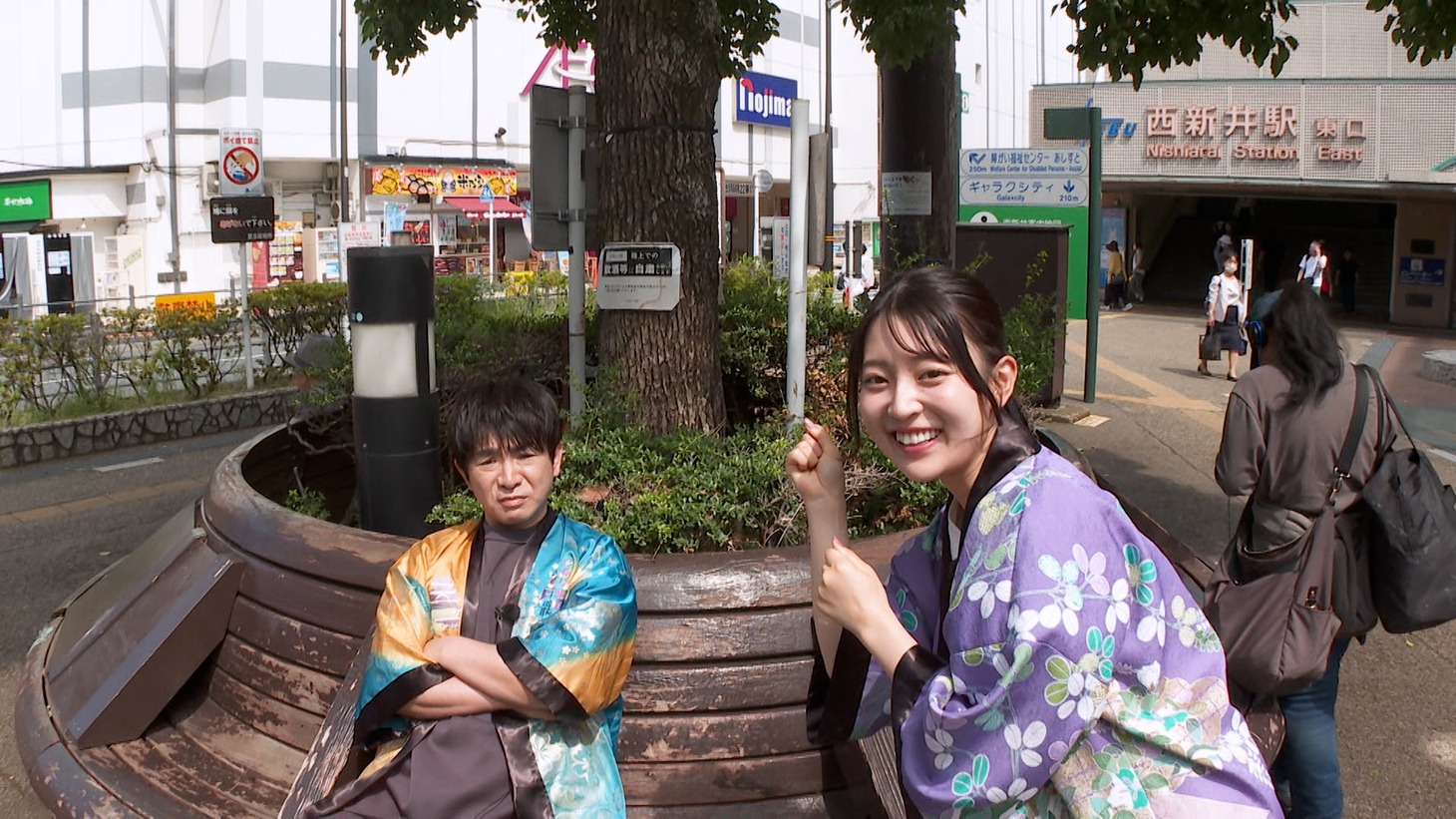 左からよゐこ濱口、阪口珠美。(c)TOKYO MX