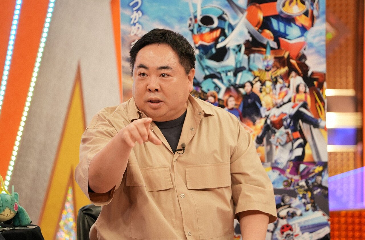 ドランク塚地「仮面ライダー」の歴史をアンタとサンドにプレゼン